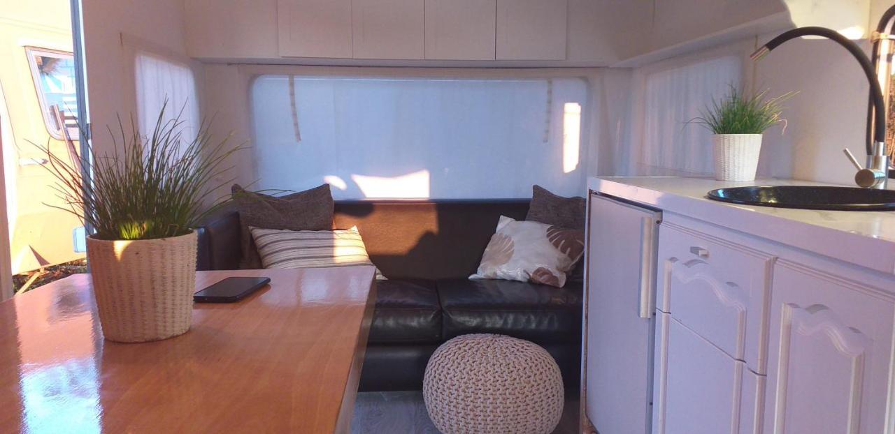 Caravana- Glamping Casa Tortuga La Nucía エクステリア 写真