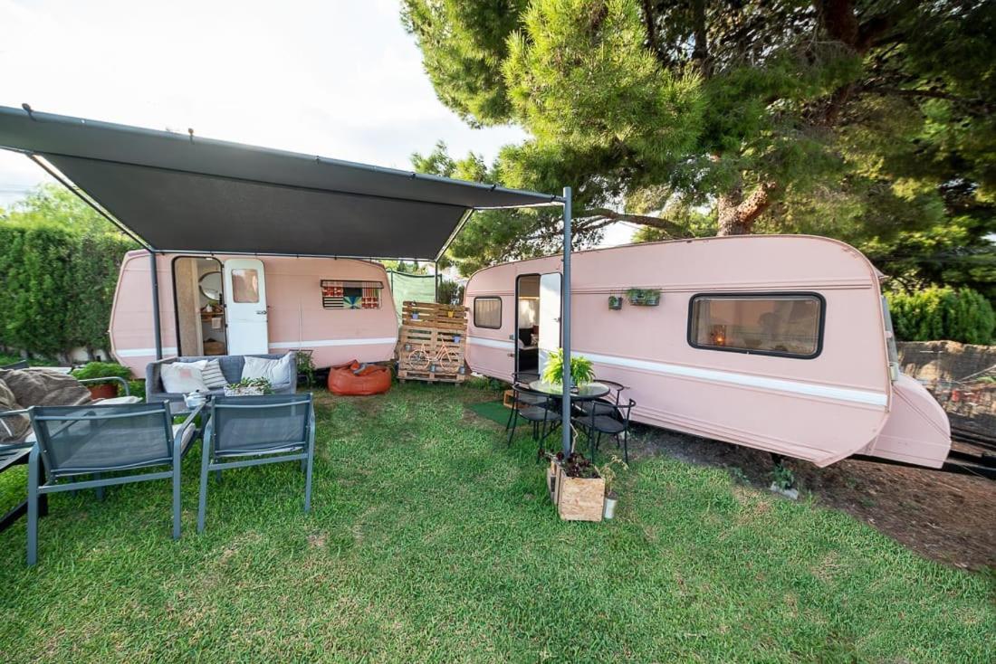 Caravana- Glamping Casa Tortuga La Nucía エクステリア 写真