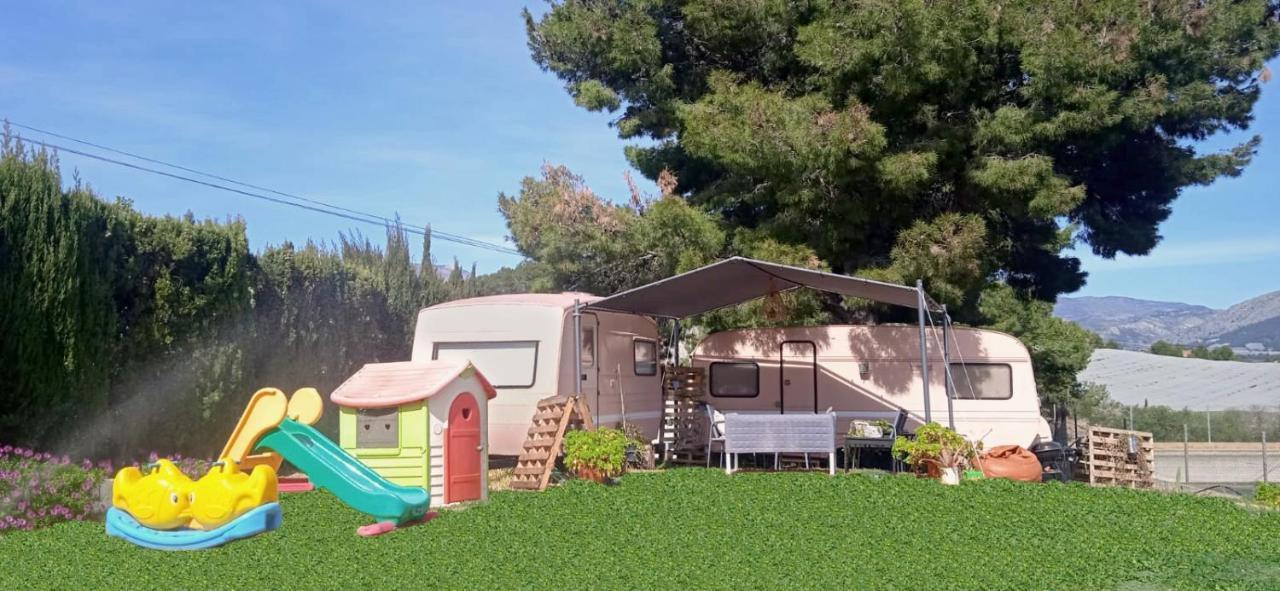 Caravana- Glamping Casa Tortuga La Nucía エクステリア 写真