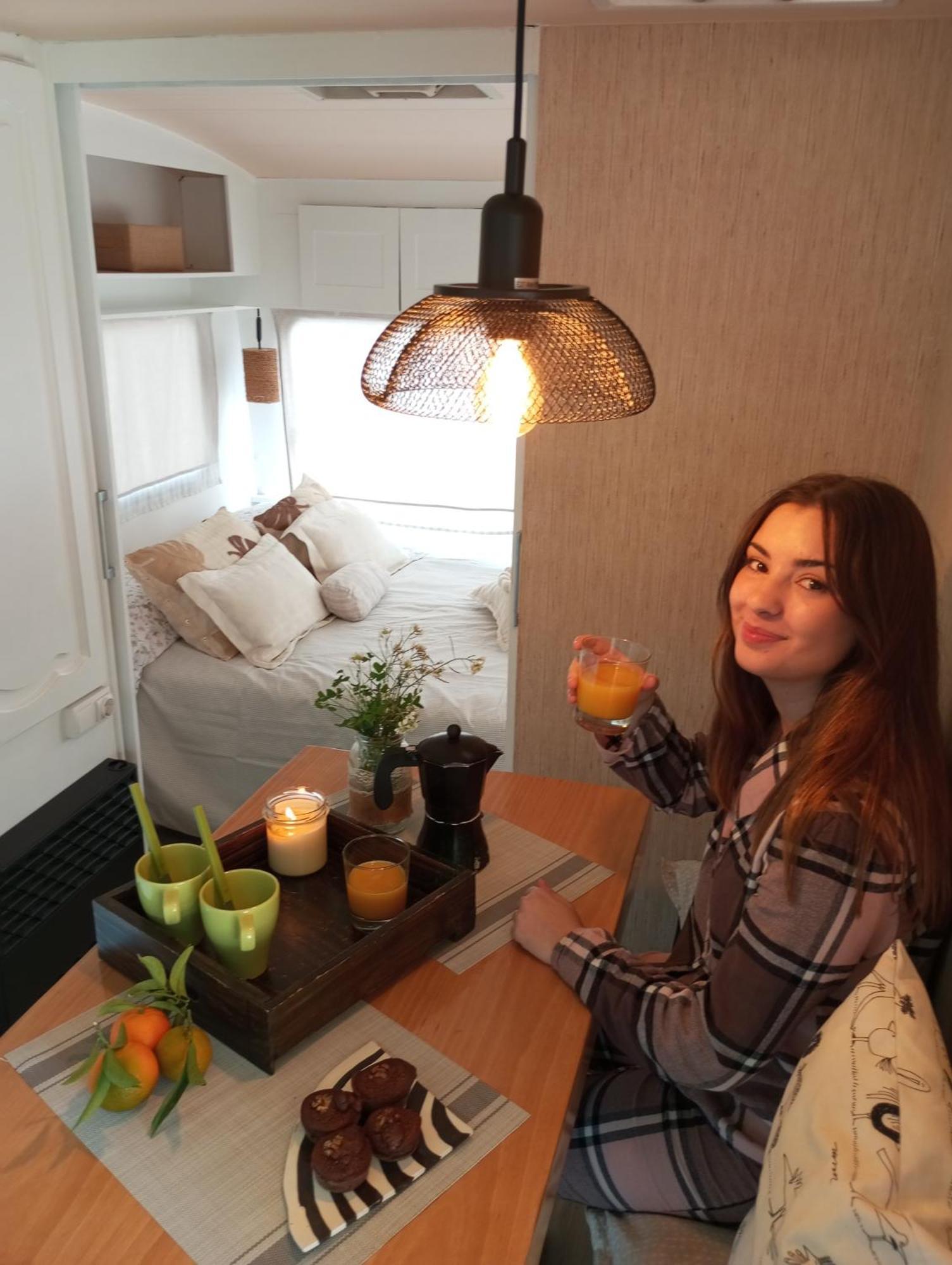 Caravana- Glamping Casa Tortuga La Nucía エクステリア 写真